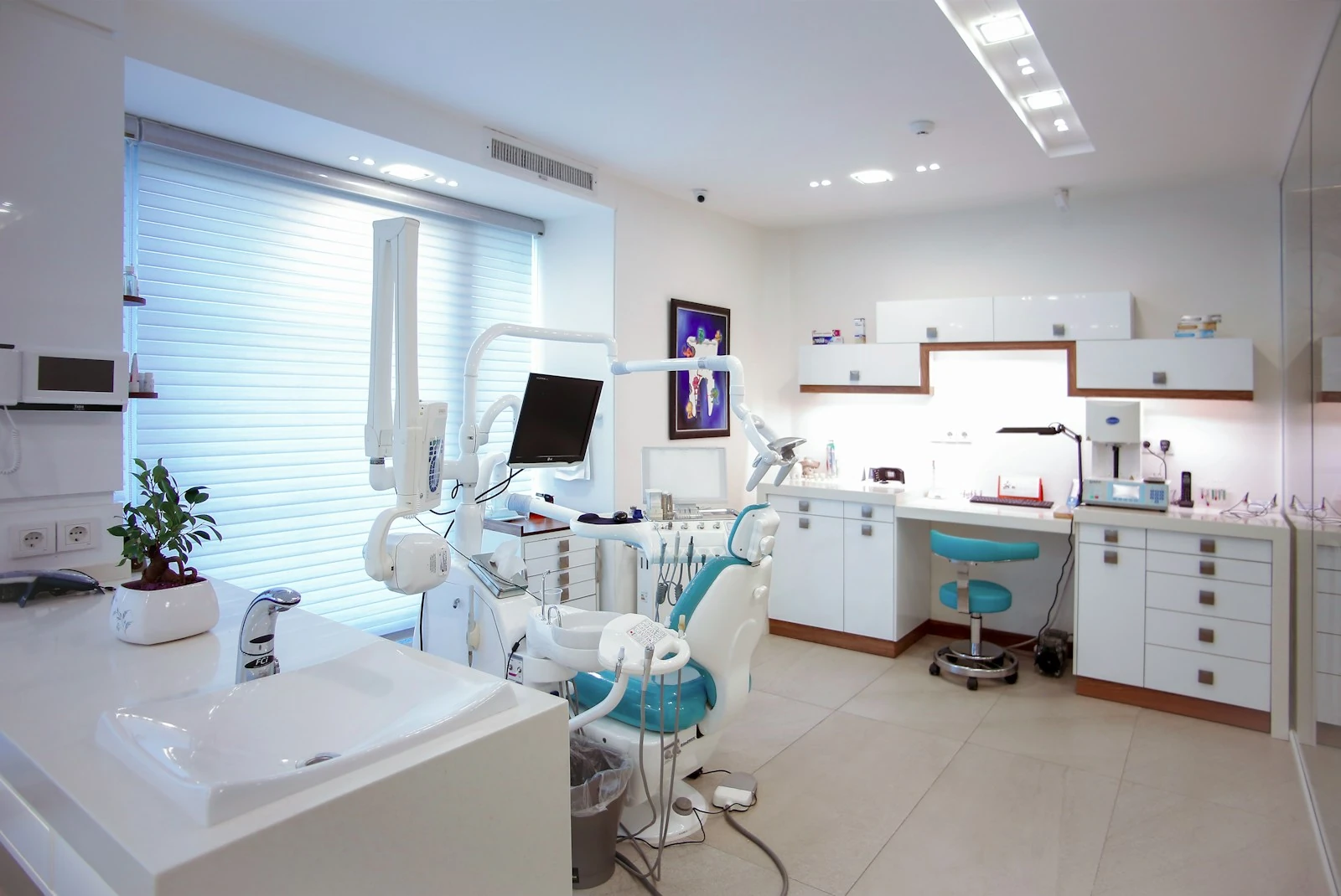 Premium Clinic Room